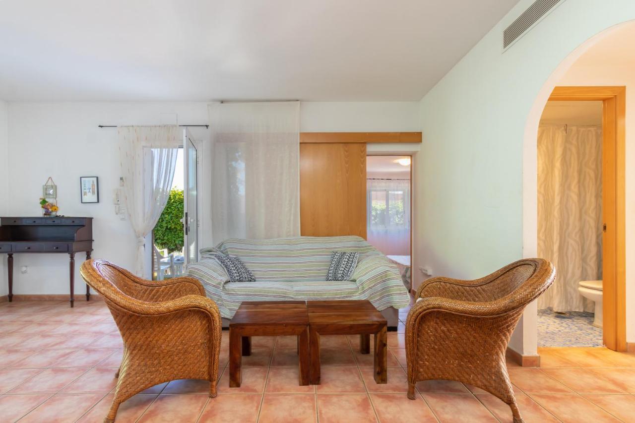 Villa Verde Piscina Pirvada Y Wifi L' Escala 외부 사진