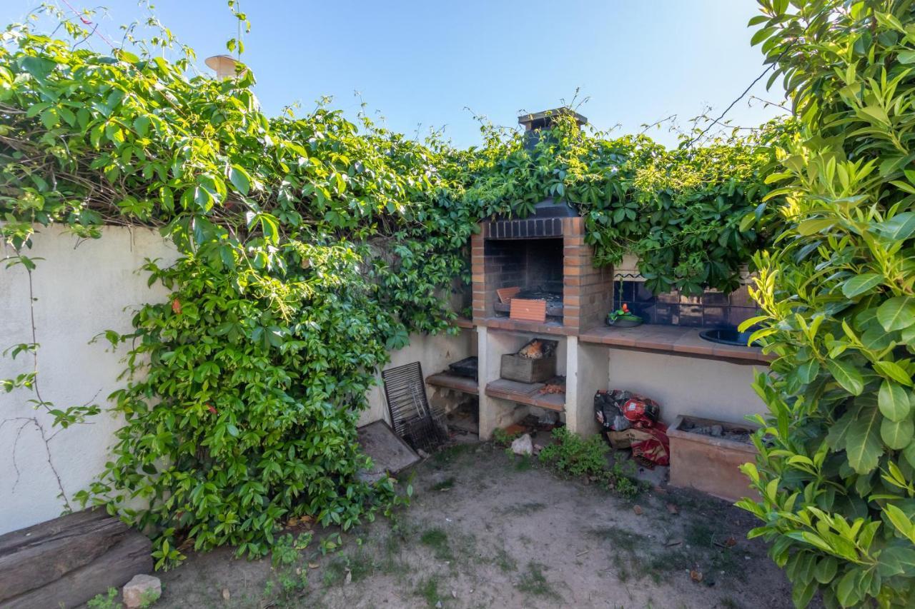 Villa Verde Piscina Pirvada Y Wifi L' Escala 외부 사진
